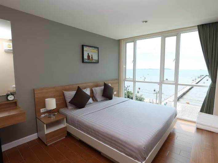 BBG Seaside Luxurious Apartamento con servicio Bangsaen Exterior foto
