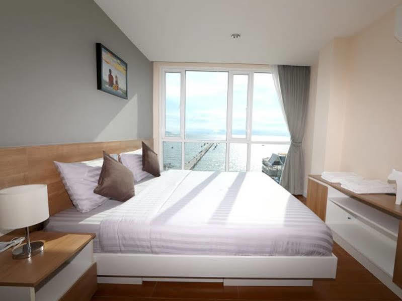BBG Seaside Luxurious Apartamento con servicio Bangsaen Exterior foto